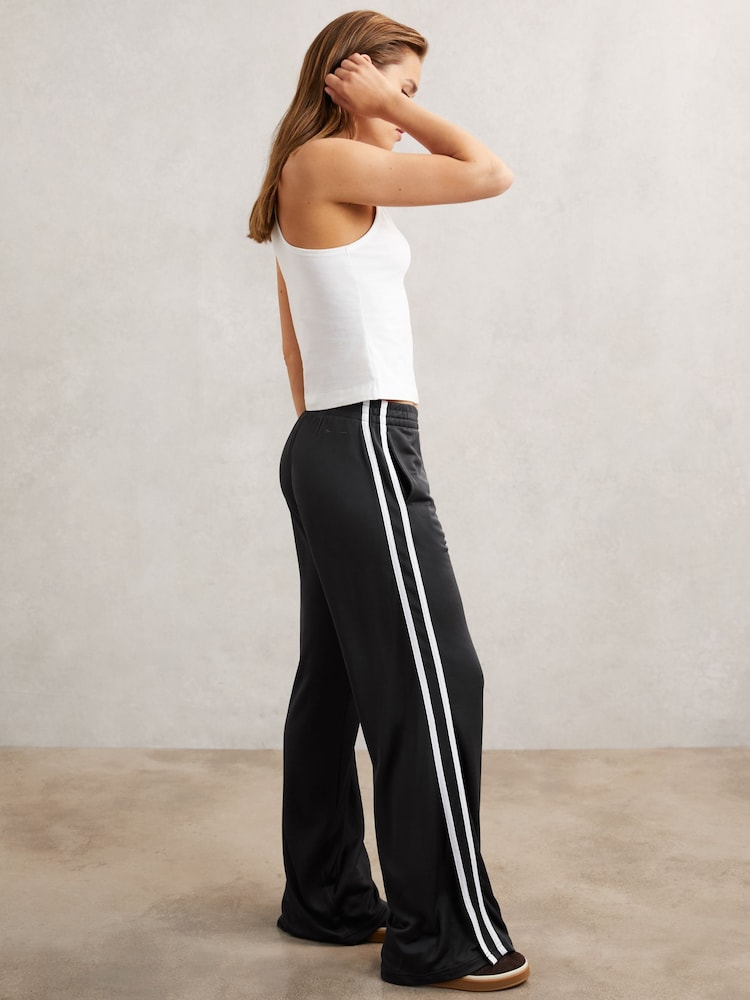 reiss The Upside Side-Stripe Jersey Joggers in Grey