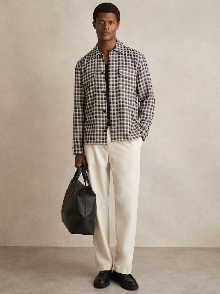 reiss Woven Check Twin Pocket Overshirt in Navy/White