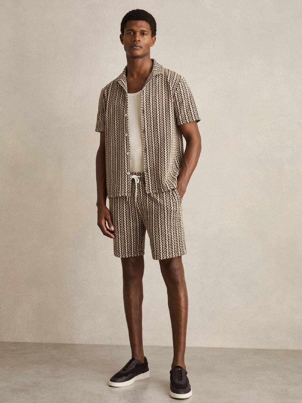 Reiss Zig-Zag Knit Drawstring Shorts In Tobacco Brown