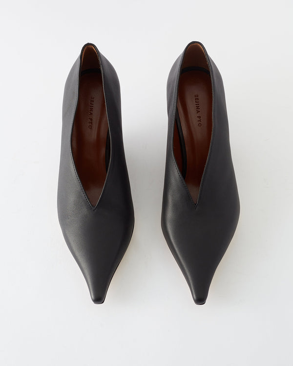 Rejina Pyo Angled Pumps Nappa Leather Black