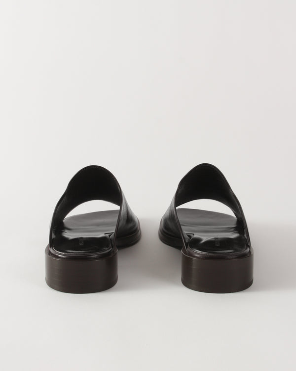 Rejina Pyo Flat Mule Leather Black