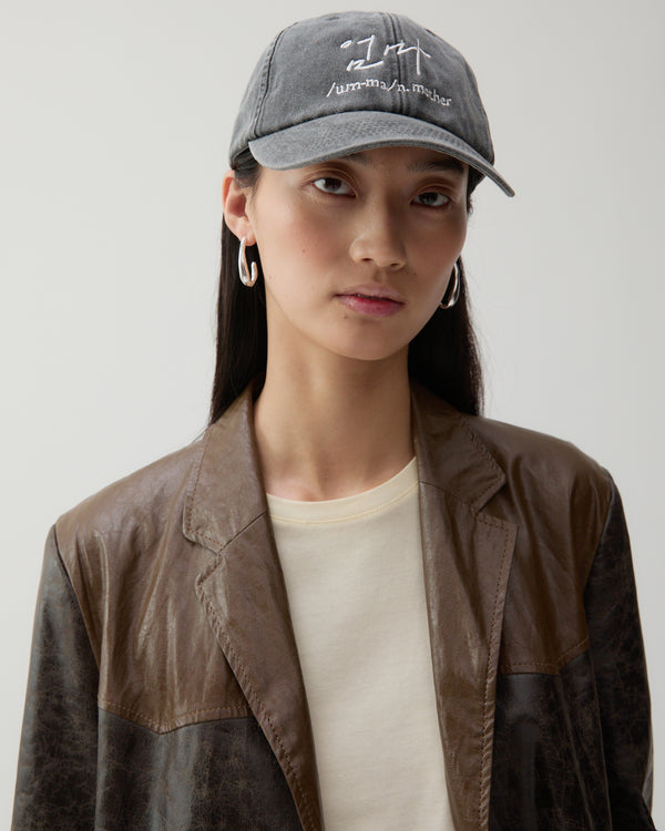 Rejina Pyo Mother / Umma Cap
