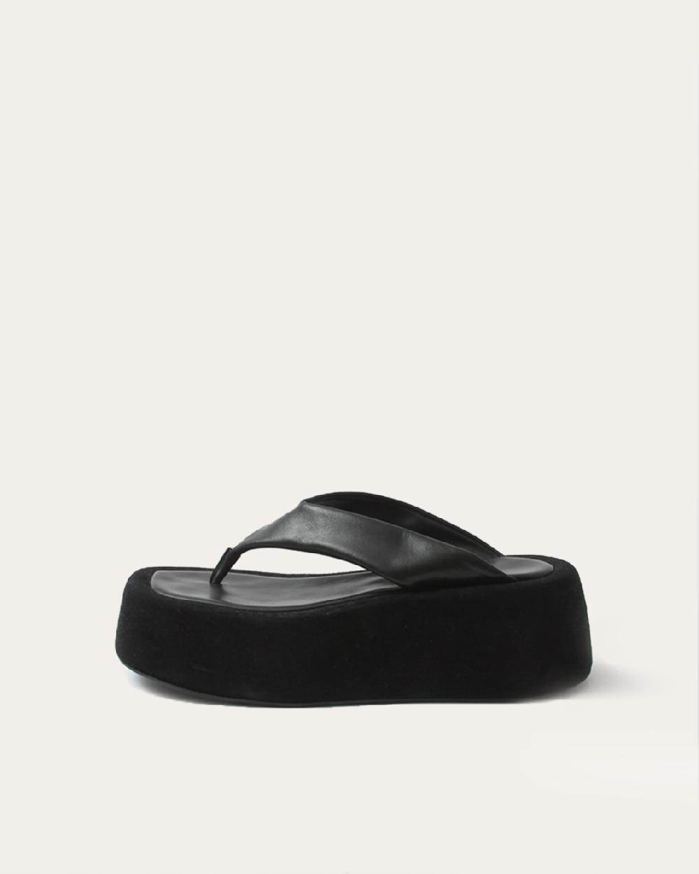 rejina pyo Nikki Slides Leather Nappa Black