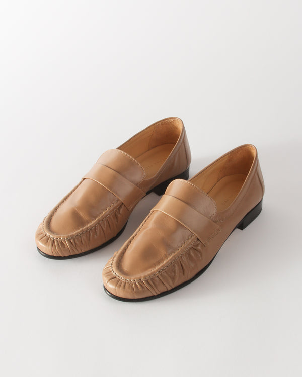 Rejina Pyo Ruched Loafer Leather Miele