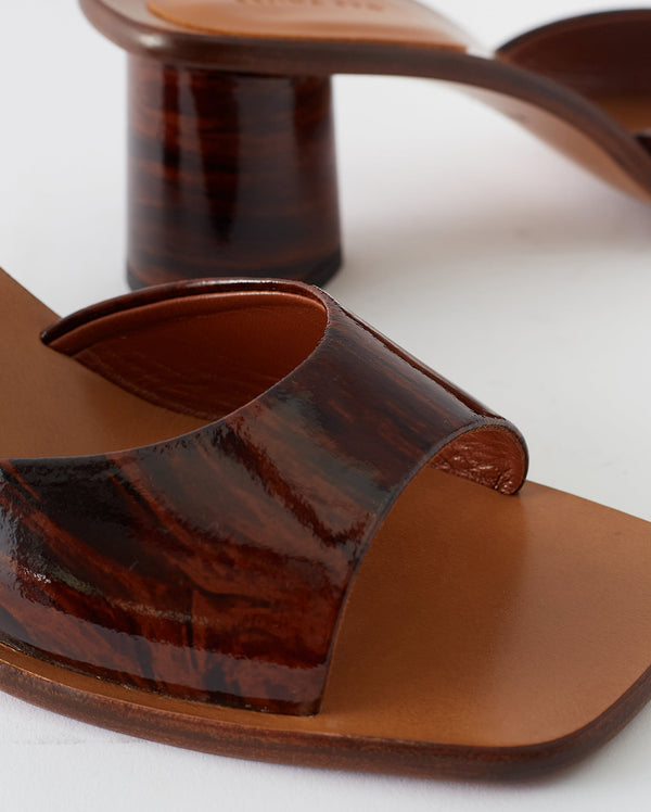Rejina Pyo Selma Heels Patent Leather Wood Brown