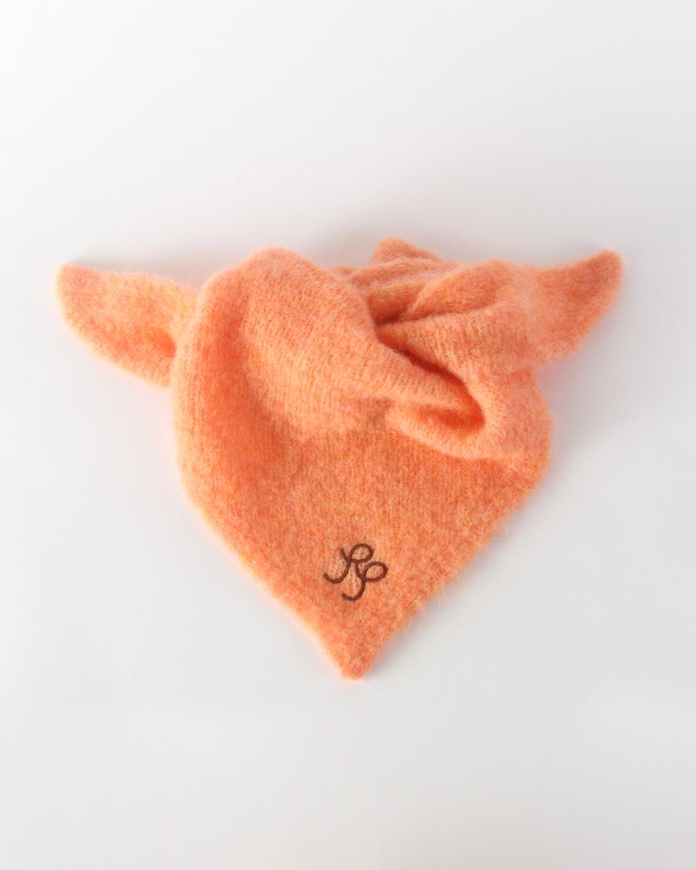 rejina pyo Triangle Scarf Alpaca Peach