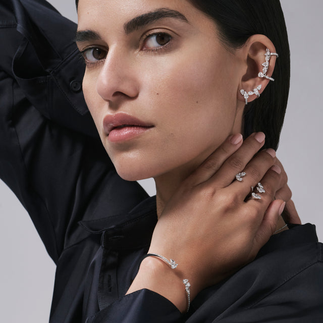 Repossi Serti Sur Vide Earcuff Set With 6 Diamonds