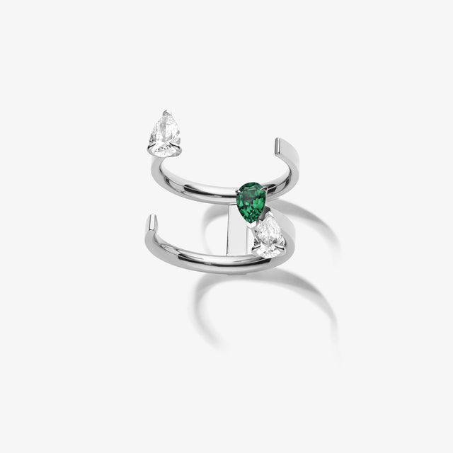 repossi Serti sur Vide ring set with 2 diamonds and 1 emerald