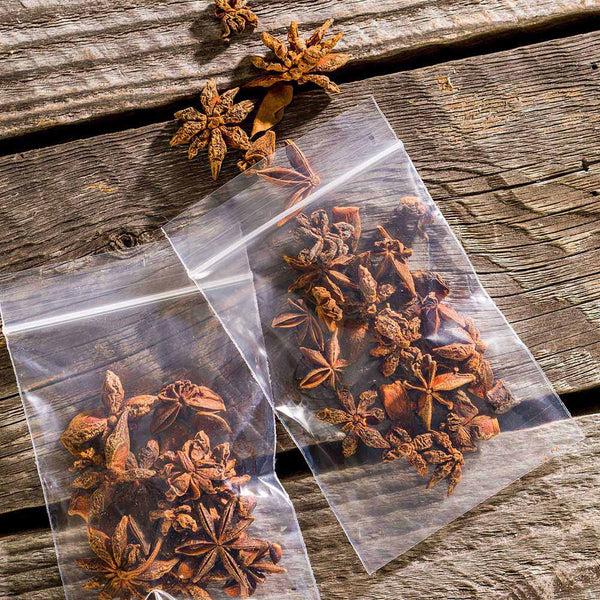 Restaurantware Bag Tek Clear Plastic Zip Bag - BPA-Free High Clarity - 3" X 4" - 100 Count Box