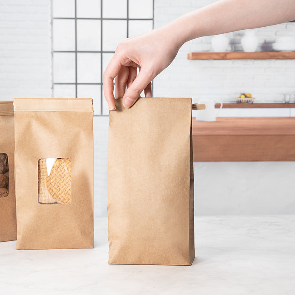 Restaurantware Bag Tek Kraft Paper Bakery / Coffee Tin Tie Bag - With Window - 4 3/4" X 2 1/2" X 9 3/4" - 100 Count Box