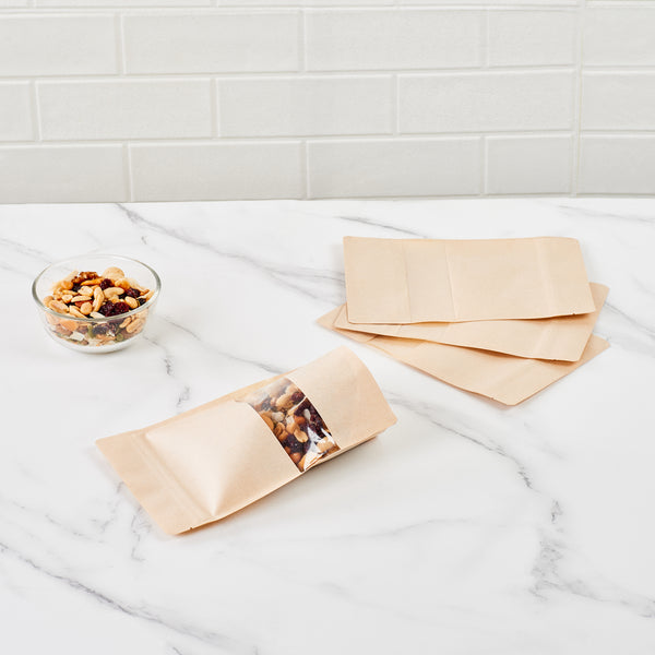 Restaurantware Bag Tek Kraft Plastic Large Window Bag - Heat Sealable - 9" X 6" X 1 1/2" - 100 Count Box