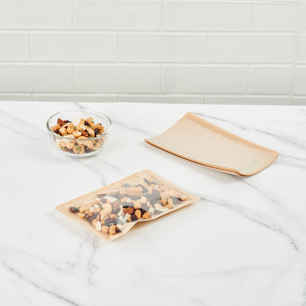 Restaurantware Bag Tek Kraft Plastic Small Sandwich And Snack Bag - Heat Sealable - 8 1/4" X 5 1/4" - 100 Count Box