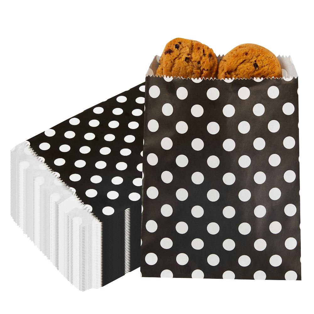 restaurantware Bag Tek Rectangle Black Paper Bag - Polka Dots - 7" x 5" - 100 count box