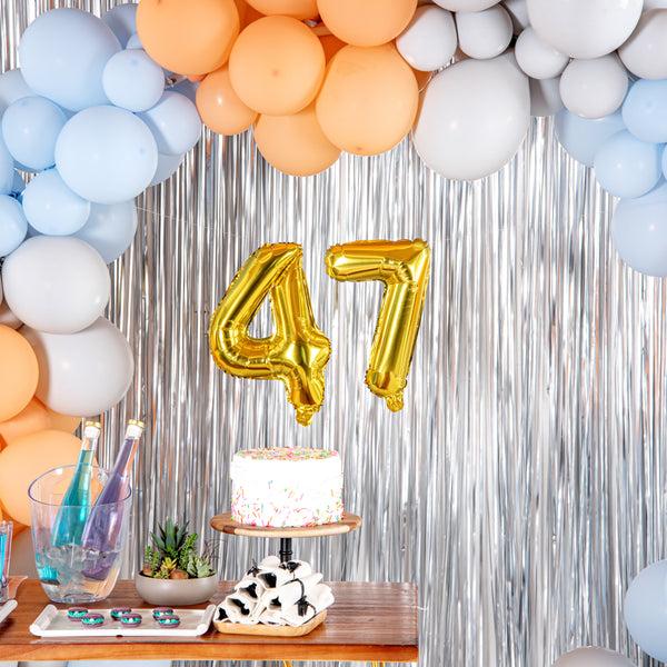 Restaurantware Balloonify Gold Mylar Number 7 Balloon - 16" - 1 Count Box