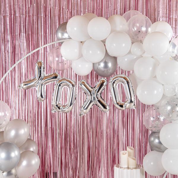 Restaurantware Balloonify Silver Mylar Letter O Balloon - 16" - 1 Count Box