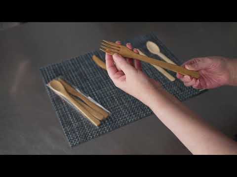 Restaurantware Bambuddha Natural Bamboo Disposable Fork - 6 3/4" X 1 1/4" X 3/4" - 500 Count Box