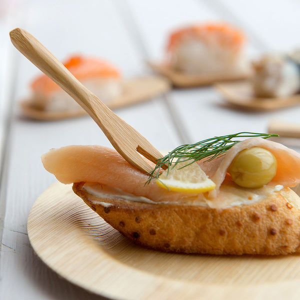 Restaurantware Bambuddha Natural Bamboo Mini Fork - 3 1/2" - 100 Count Box