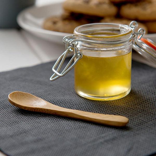 Restaurantware Bambuddha Natural Bamboo Mini Spoon - 3 1/2" - 100 Count Box