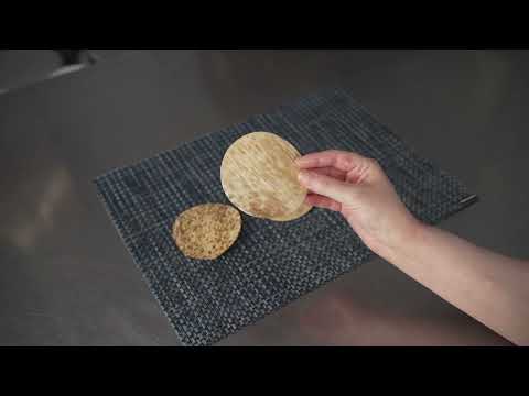 Restaurantware Bambuddha Round Natural Bamboo Leaf Coaster - 3" X 3" - 200 Count Box