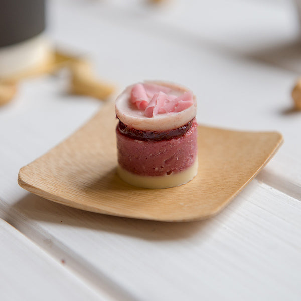 Restaurantware Bambuddha Square Natural Bamboo Dish - 2 1/4" X 2 1/4" X 1/2" - 100 Count Box