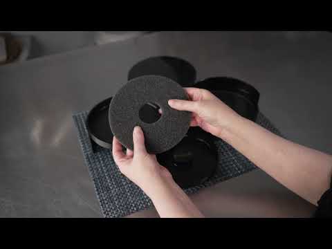 Restaurantware Bar Lux Black Plastic Cocktail Glass Rimmer - 3 Tiers Salt And Sugar Compartments - 7 3/4" X 6 1/4" X 2 3/4" - 1 Count Box
