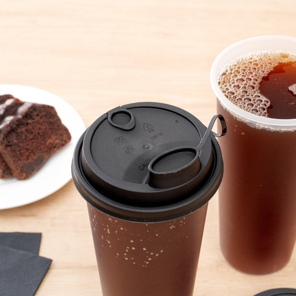 Restaurantware Bev Tek Black Plastic 2-in-1 Straw Or Sippy Cup Lid - With Two Plugs Fits 12 16 And 24 Oz - 500 Count Box