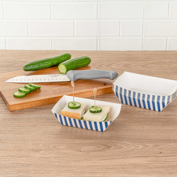 Restaurantware Bio Tek 1/2 Lb Blue And White Stripe Paper #50 Food Tray / Boat - 4 1/4" X 2 3/4" X 1 1/2" - 400 Count Box