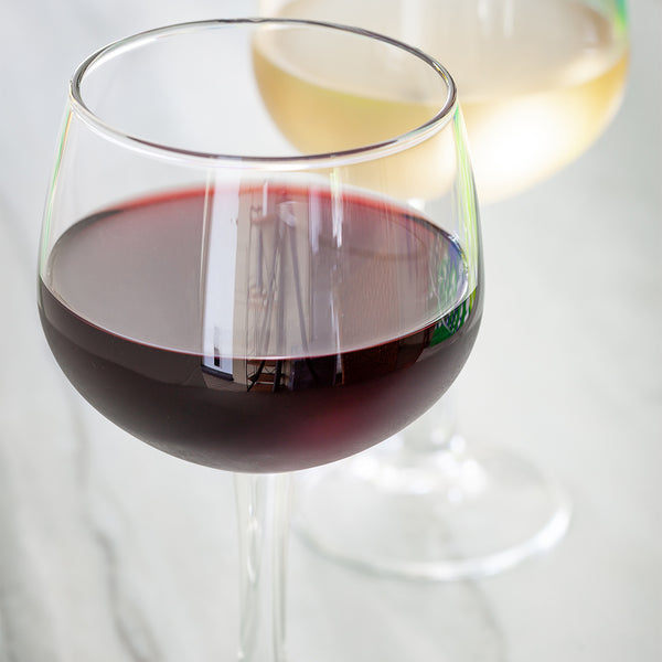Restaurantware Cascata 13 Oz Balloon Red Wine Glass - 3 3/4" X 3 3/4" X 7" - 12 Count Box
