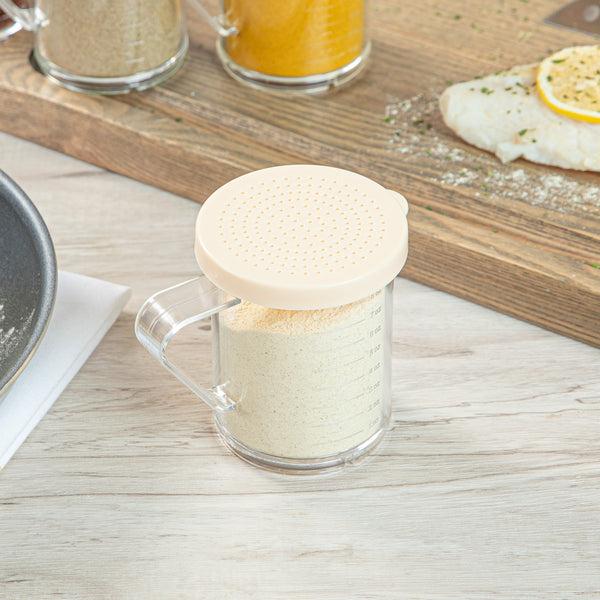 Restaurantware Chef 101 10 Oz Clear Polycarbonate Dredge Spice Shaker - With Beige Fine Lid - 4 3/4" X 3 1/4" X 4" - 1 Count Box