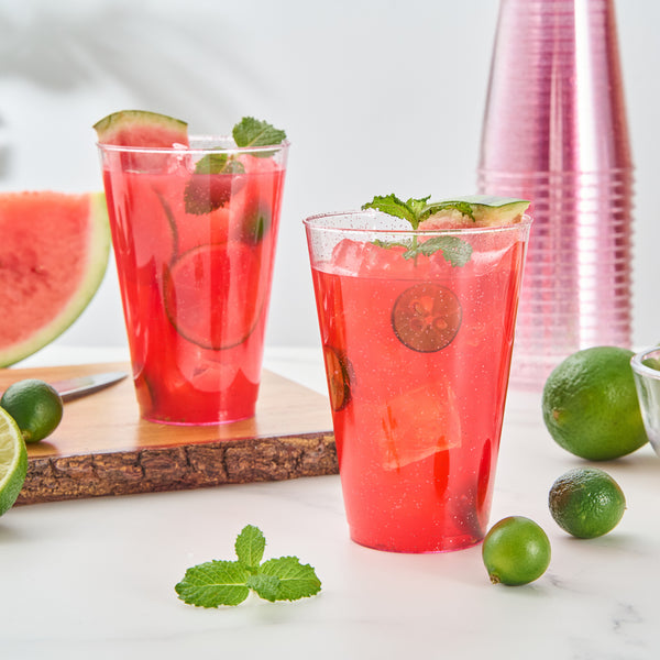 Restaurantware Chef 101 14 Oz Pink Glitter Plastic Tumbler - 3 1/4" X 3 1/4" X 4 3/4" - 500 Count Box