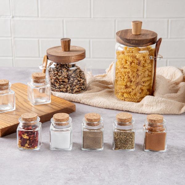 Restaurantware Chef 101 2 Oz Square Clear Glass Herb Storage Jar - With Cork Lid - 1 1/2" X 1 1/2" X 2" - 10 Count Box