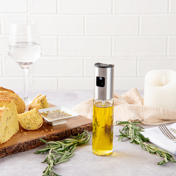 Restaurantware Chef 101 3 Oz Glass Oil Sprayer - 1 3/4" X 1 3/4" X 7 1/4" - 1 Count Box