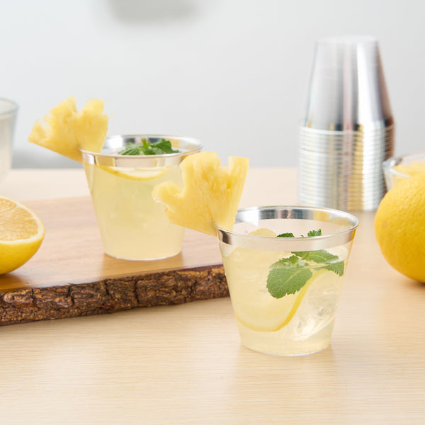 Restaurantware Chef 101 5 Oz Clear Plastic Tumbler - With Silver Rim - 2 3/4" X 2 3/4" X 2 1/4" - 500 Count Box