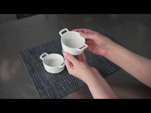 Restaurantware Chef 101 7 Oz Square White Porcelain Mini Casserole Dish - 4 1/2" X 3 1/2" X 2" - 10 Count Box
