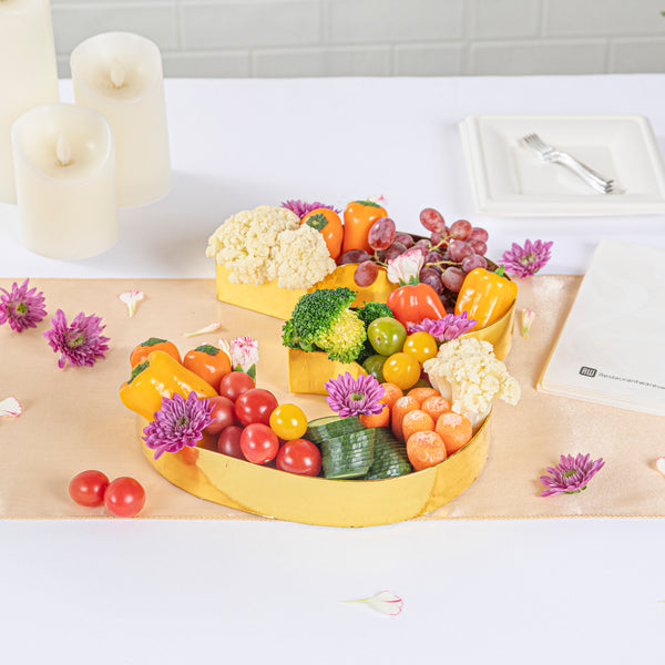 Restaurantware Chef 101 Gold Paper Charcuterie Fillable Number 3 - 12" X 10" X 1 1/2" - 1 Count Box