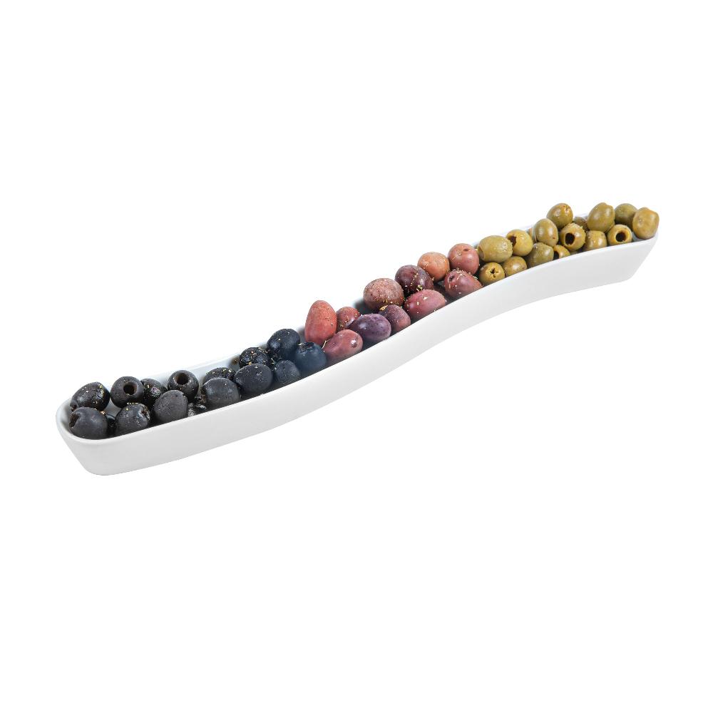 restaurantware Chef 101 Swerve 14 oz Curved White Porcelain Olive Plate - 17" x 2 1/2" x 1 1/4" - 1 count box