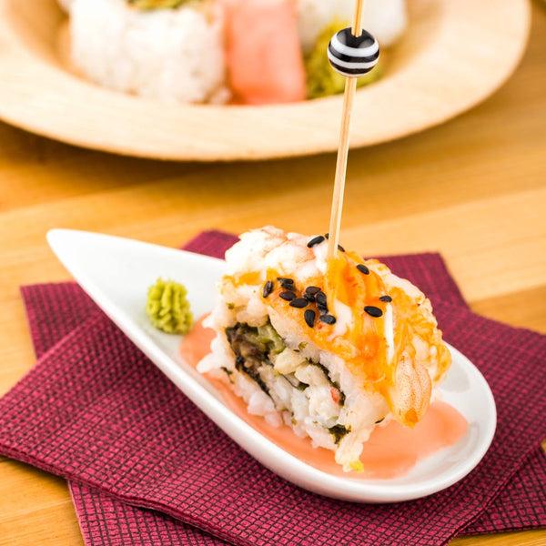 Restaurantware Chef 101 Teardrop White Porcelain Spoon - 4 1/4" X 2" X 3/4" - 10 Count Box