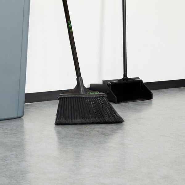 Restaurantware Clean Tek Profesional 13 3/4" Black Plastic Wide Angled Broom Head - With Flagged Bristles - 1 Count Box