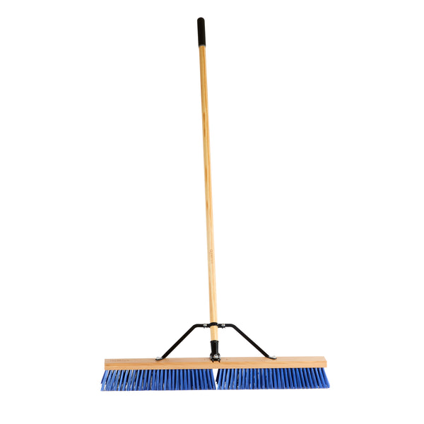Restaurantware Clean Tek Professional 30" Contractor / Push Broom - With Heavy Flagged Bristles 60" Wood Handle - 1 Count Box
