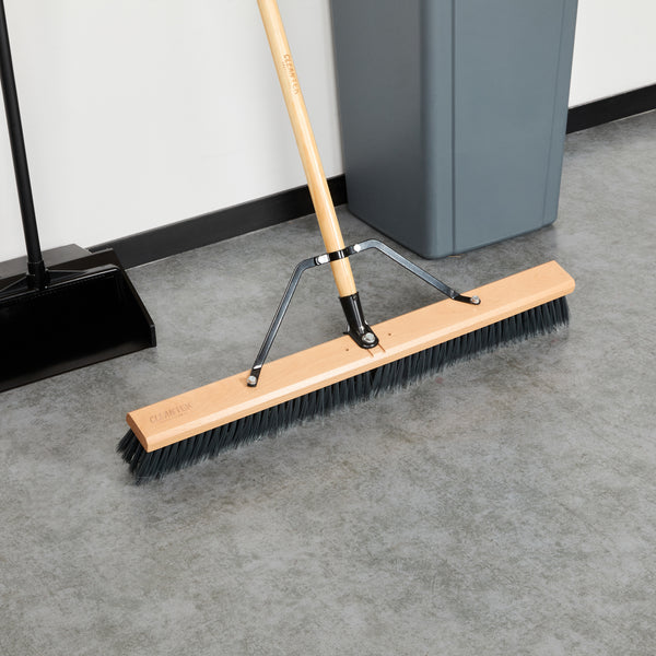 Restaurantware Clean Tek Professional 30" Hardwood Contractor / Push Broom Head - With Medium Flagged Bristles - 1 Count Box