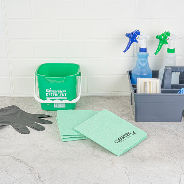 Restaurantware Clean Tek Professional Green Microfiber Cleaning / Drying Cloth - 13'' X 15'' - 100 Count Box
