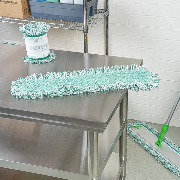 Restaurantware Clean Tek Professional Green Microfiber Fringed Dust Mop Pad - Zig Zag - 28 1/4" - 1 Count Box