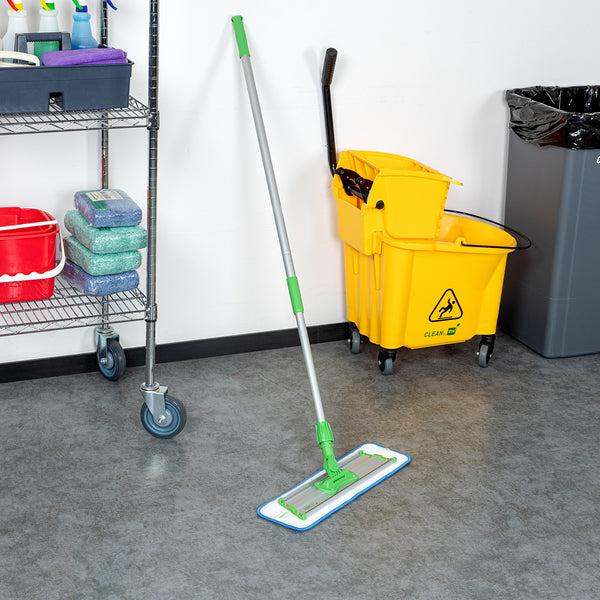 Restaurantware Clean Tek Professional Green Microfiber Mop - With Wet Mop Pad - 19 3/4" - 1 Count Box