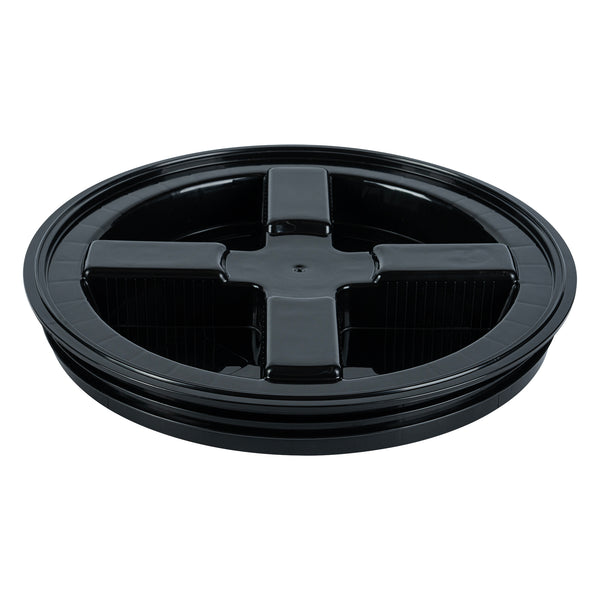 Restaurantware Clean Tek Professional Round Black Plastic Gamma Seal Lid - Fits 3.5 And 5 Gal Pail With Gasket - 1 Count Box