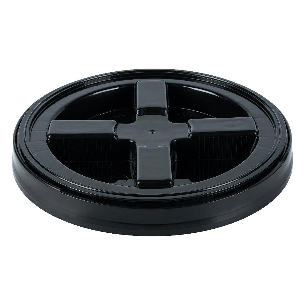 restaurantware Clean Tek Professional Round Black Plastic Gamma Seal Lid - Fits 3.5 and 5 Gal Pail with Gasket - 1 count box