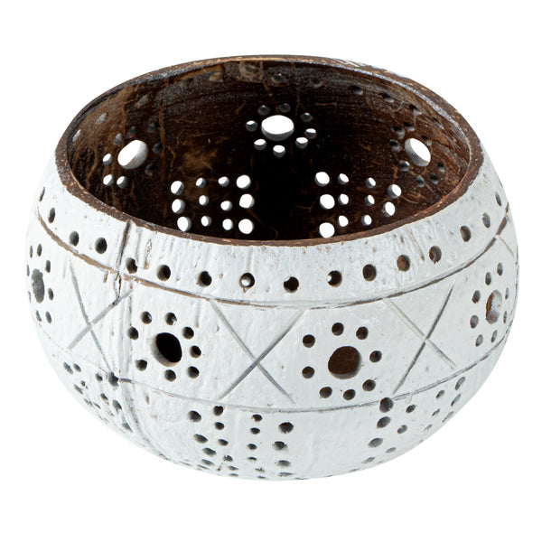 Restaurantware Coco Casa White Handmade Coconut Shell Candle Holder - Sun And Light Pattern - 4" X 4" X 3 1/4" - 10 Count Box