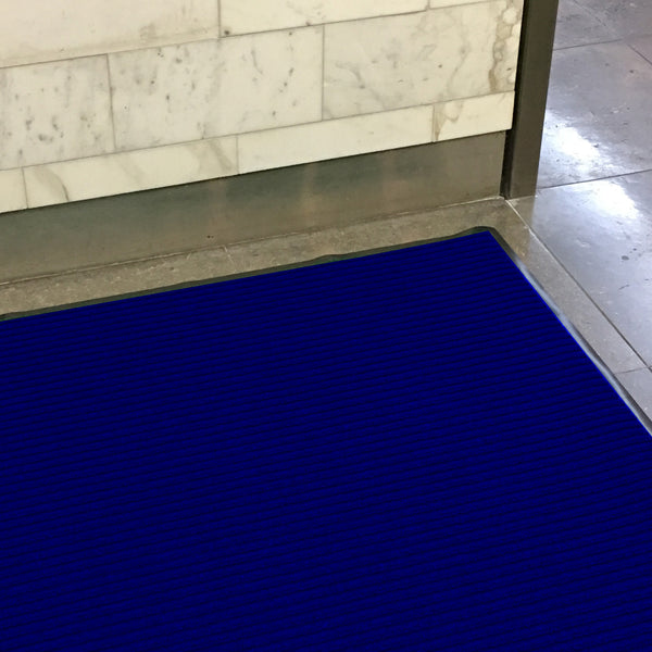 Restaurantware Comfy Feet Blue Carpet Floor Mat - Ribbed - 36" X 24" - 1 Count Box