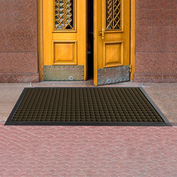 Restaurantware Comfy Feet Brown Heavy-Duty Carpet Floor Mat - Waffle Heavy-duty - 60" X 36" - 1 Count Box