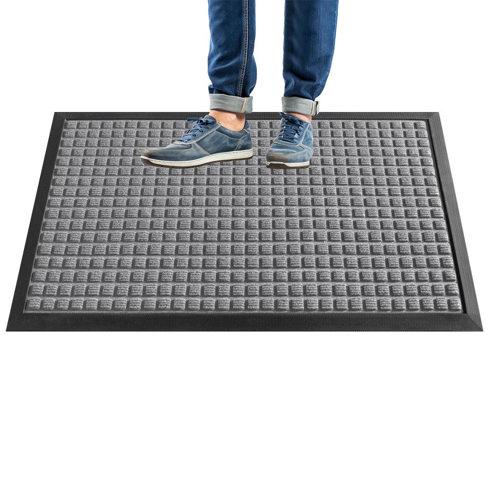 restaurantware Comfy Feet Gray Heavy-Duty Carpet Floor Mat - Waffle - 36" x 24" - 1 count box