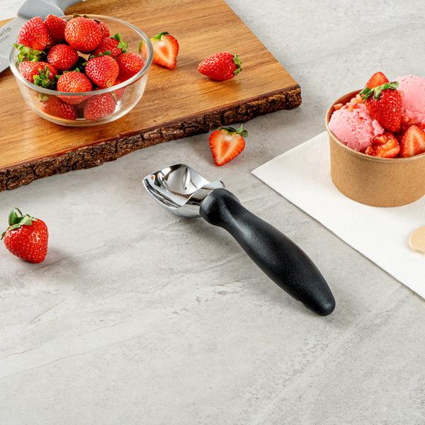 Restaurantware Comfy Grip Black Metal Ice Cream Scoop - 7 3/4" X 2" X 1 3/4" - 1 Count Box